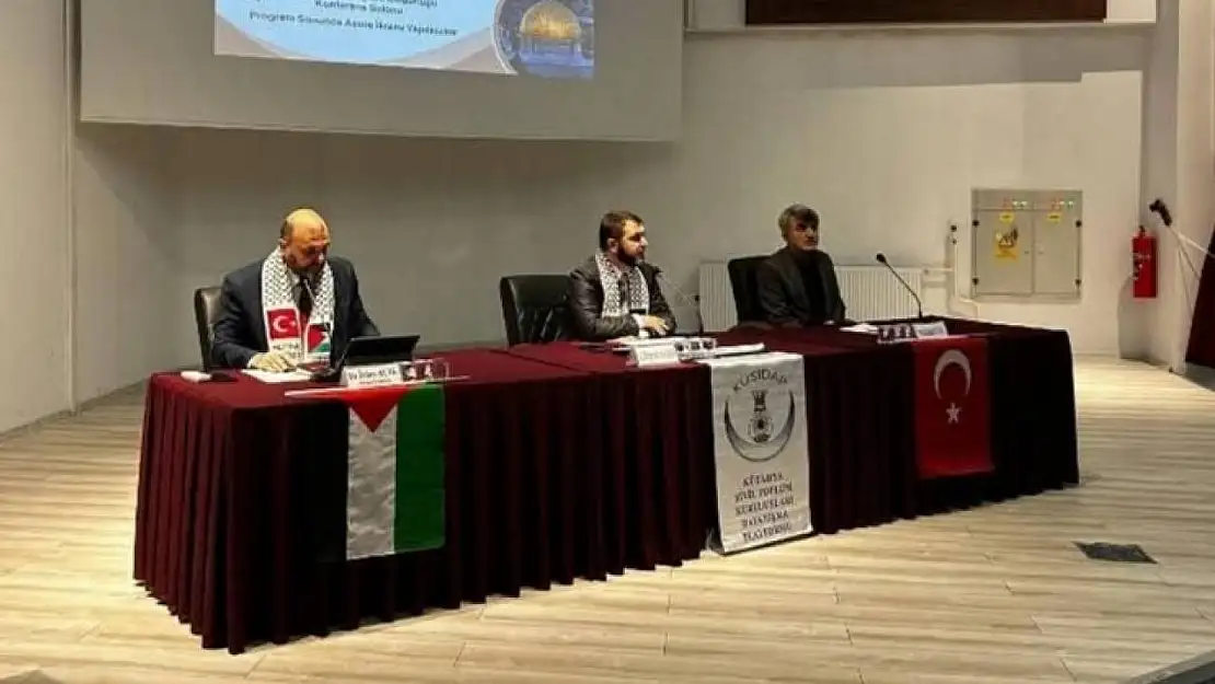 Kütahya'da 'Gazze soykırımının ayak izleri' konulu panel