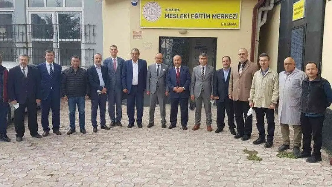 Kütahya'da 'Yeni Nesiller Yeni Teknolojiler ile Yetişiyor' projesi