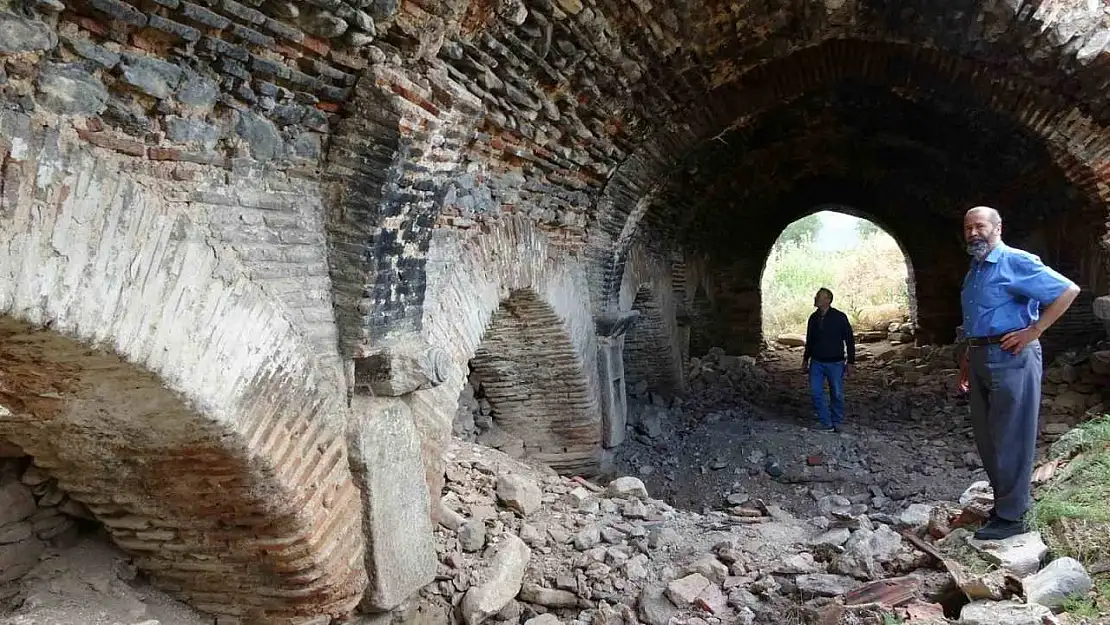 Kütahya'da 831 yıllık Yenice Han turizme kazandırılmayı bekliyor