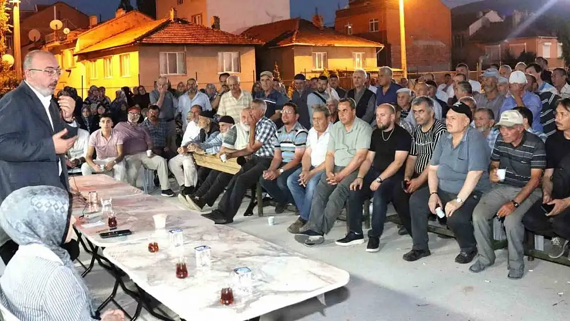 Kütahya'da AK Parti'nin 'Mahallede Hasbihal' programına ilgi