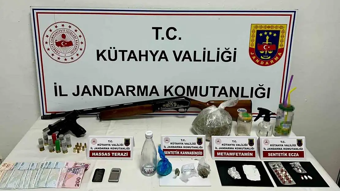 Kütahya'da jandarmadan uyuşturucu operasyonu: 2 gözaltı