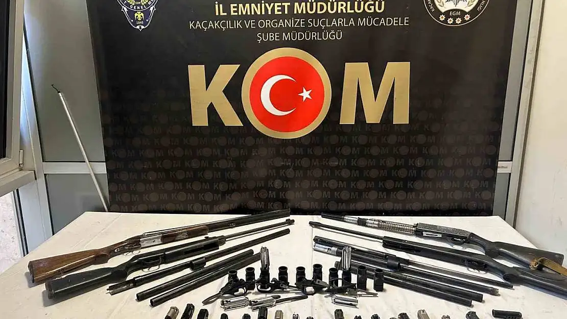 Kütahya'da kaçak silah operasyonu