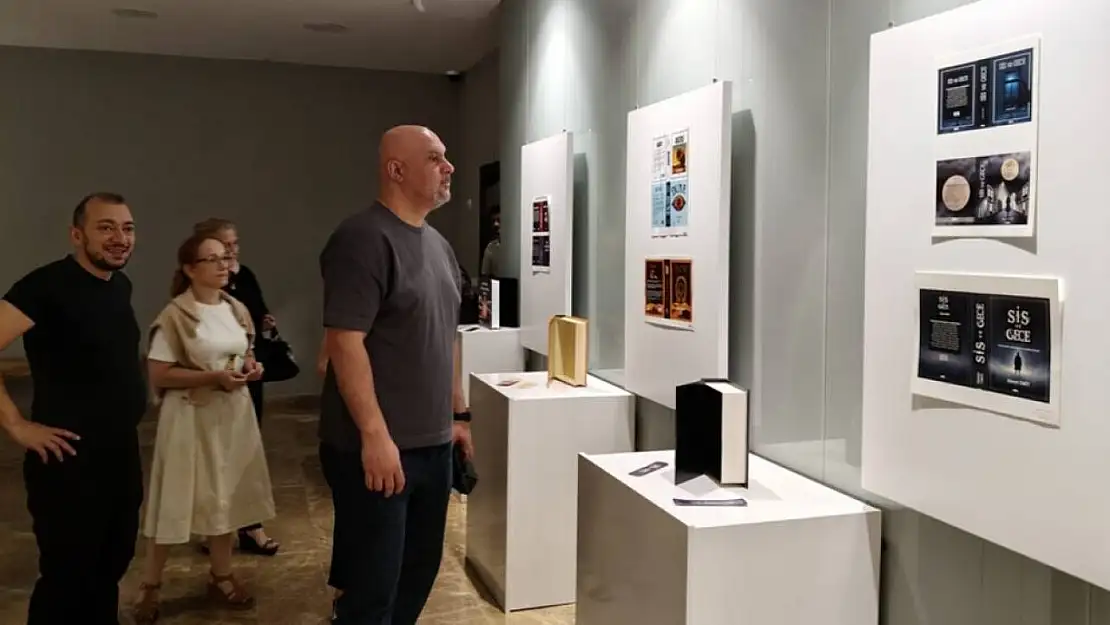 Kütahya'da Kitap Kapak Tasarım Sergisi açıldı