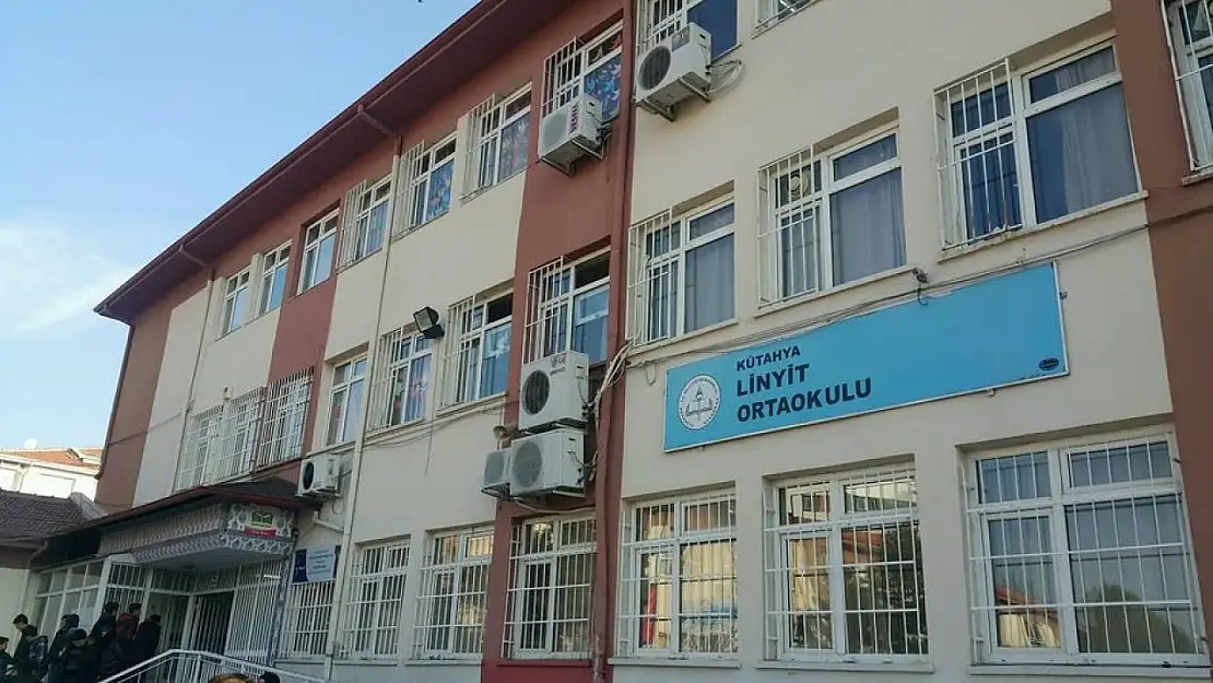 Kütahya'da okul müdür yardımcısına bıçaklı saldırı