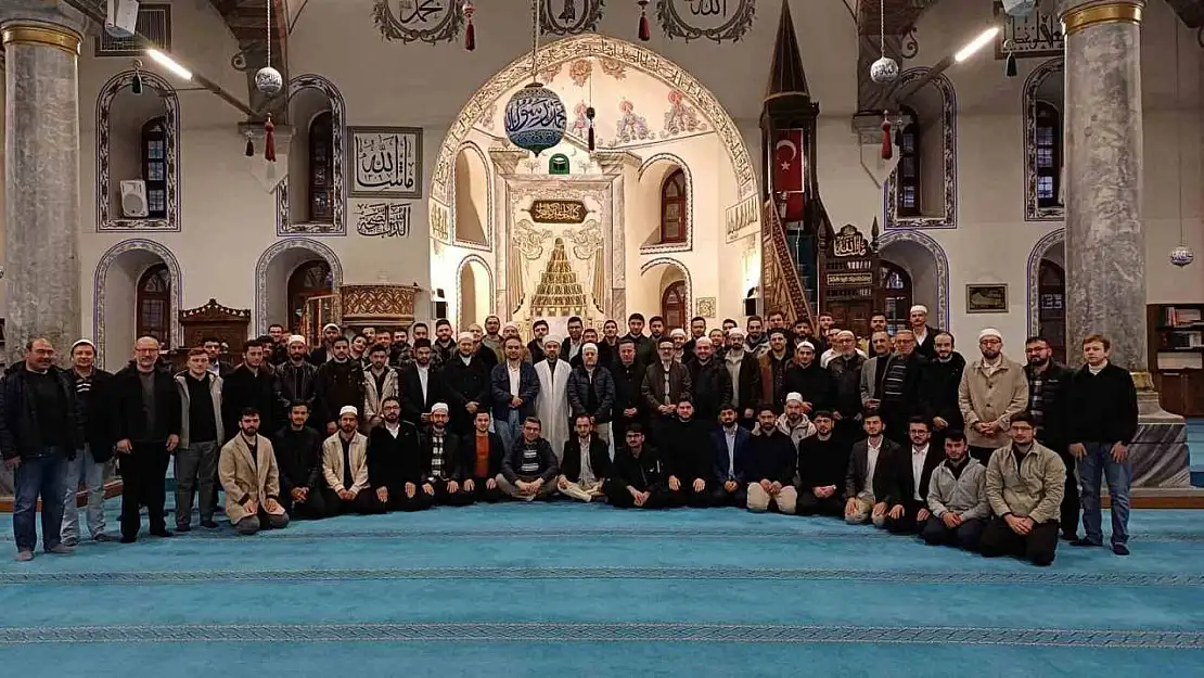 Kütahya'da sabah namazı buluşması ve tarih gezisi