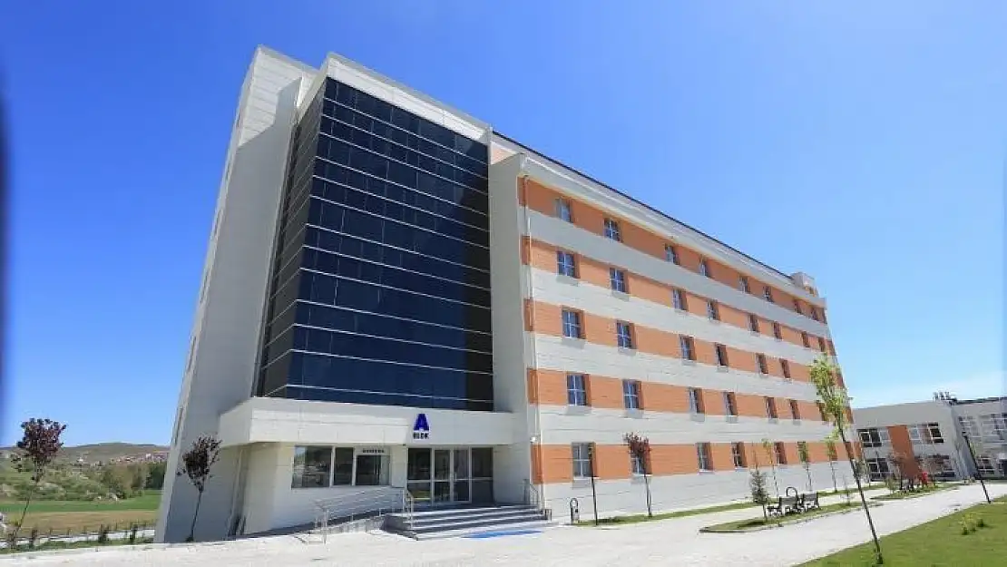 Kütahya'da üniversite öğrencilerine yurtlarda barınma imkanı
