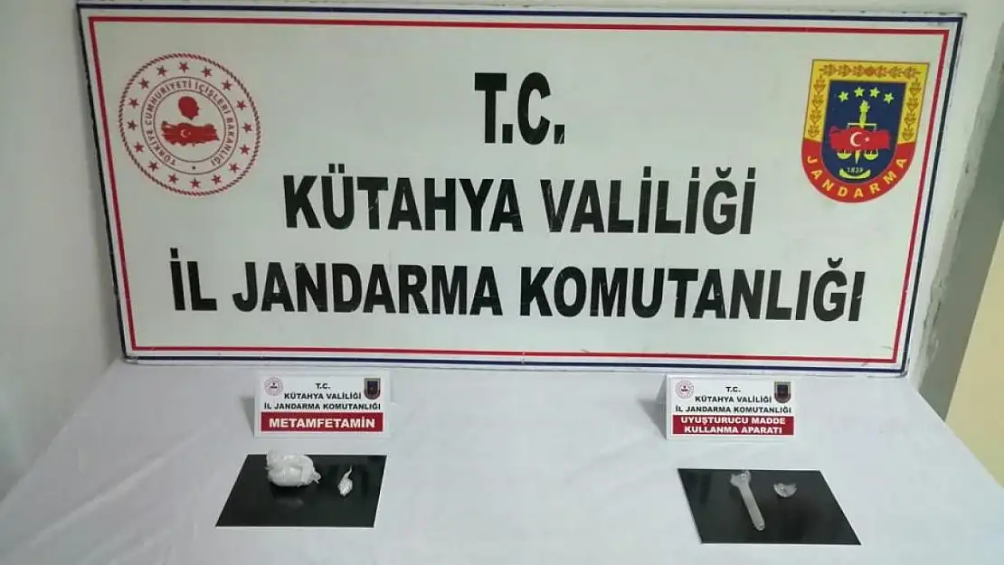 Kütahya'da üzerinde uyuşturucu bulunan otobüs yolcusu tutuklandı