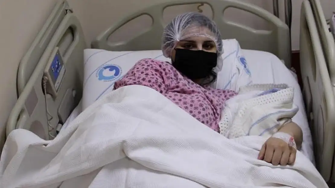 Kütahya'da yeni yılın ilk bebeği Suriye uyruklu Cuvayyıc bebek oldu