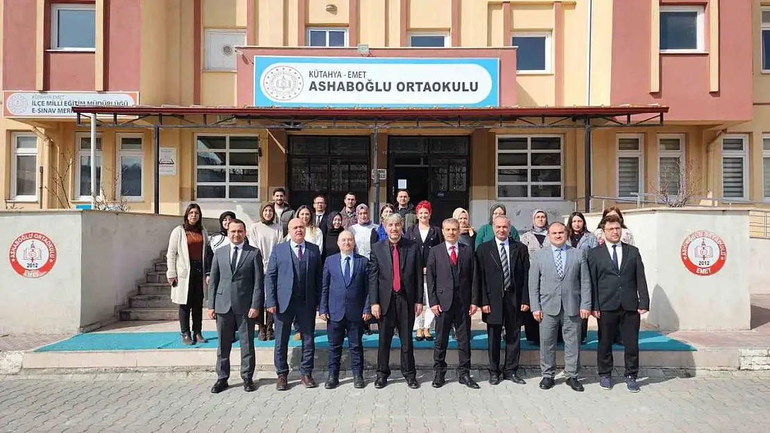 Kütahya İl Milli Eğitim Müdürü Yılmaz'ın Emet temasları