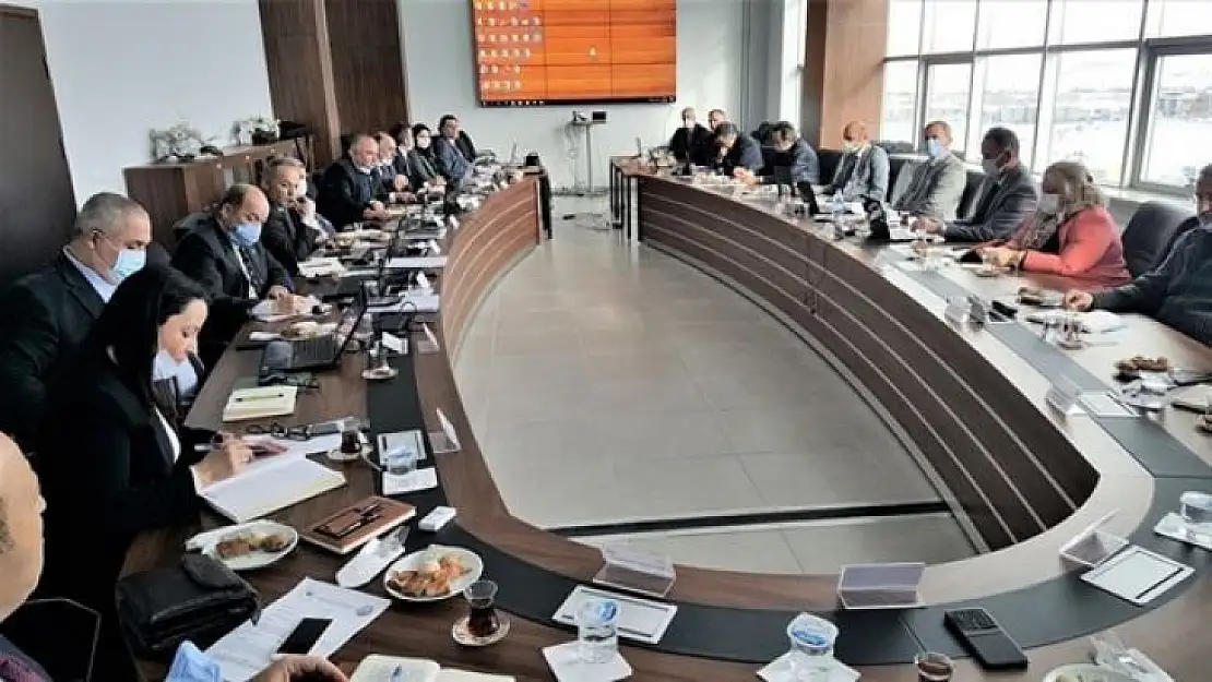 Kütahya Orman Bölge Müdürlüğü'nde program ve gerçekleşmeler masaya yatırıldı