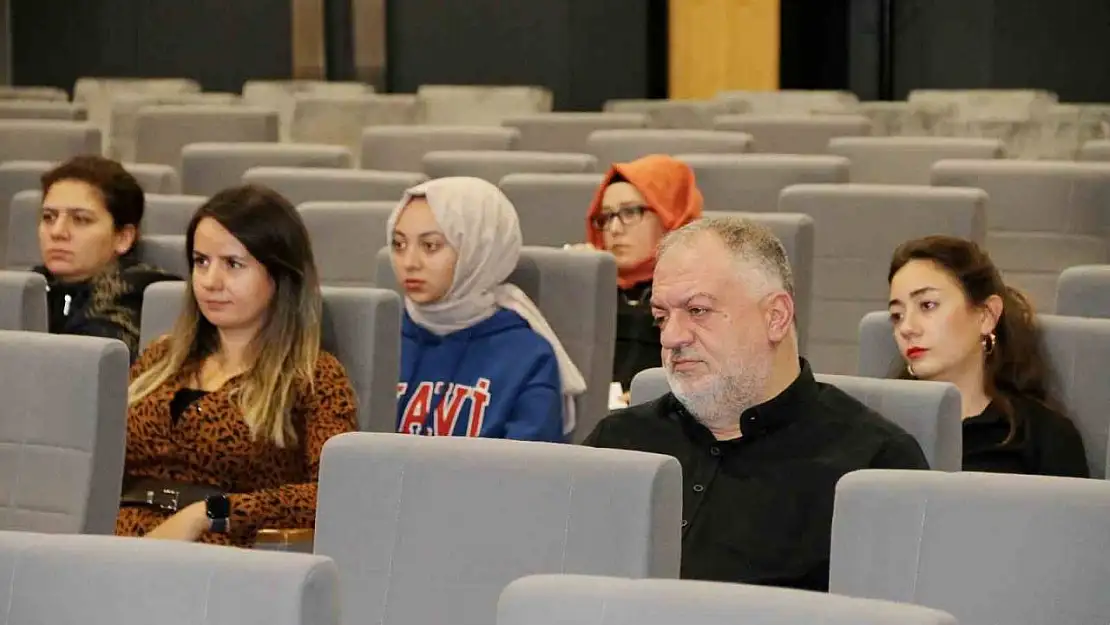 Kütahya OSB'de 'Demiryolu taşımacılığı' semineri düzenlendi