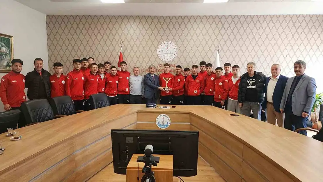 Kütahya Spor Lisesi'nden başarı, Türkiye'de ilk 32'ye girdiler