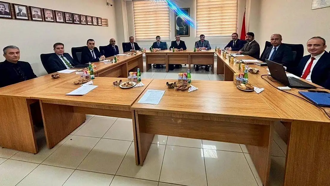 Kütahya Tasarım Teknokent Yönetim Kurulu Toplantısı Altıntaş'ta yapıldı