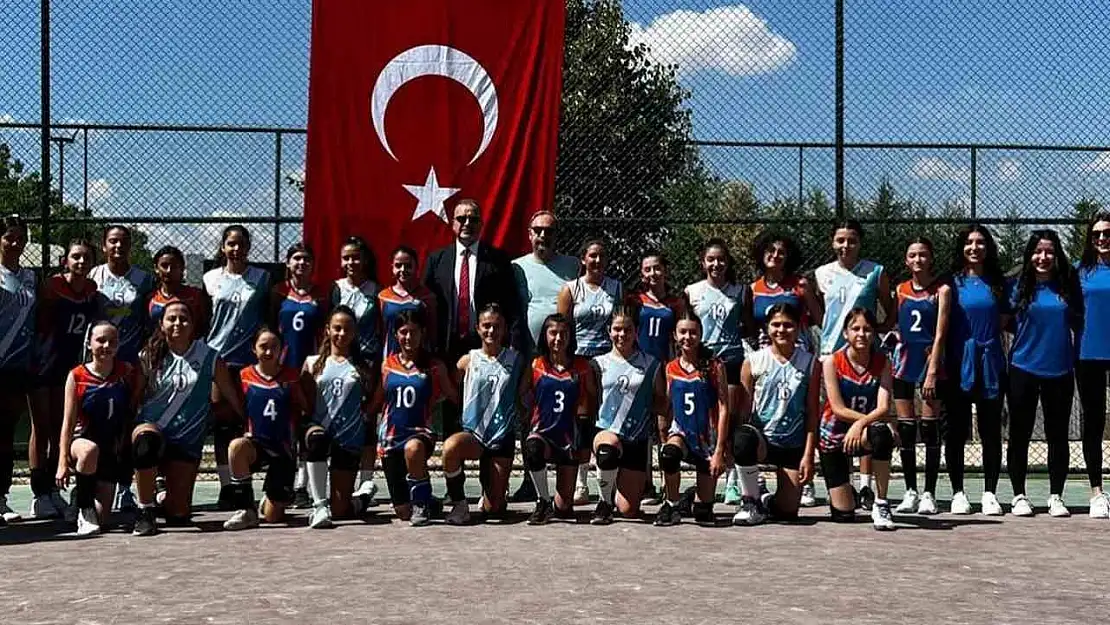 Kütahyalı sporcular, Eskişehir'de Spor Şenliği'ne katıldı