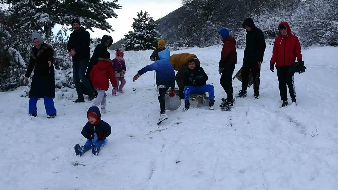 Kütahyalıların kayak keyfi