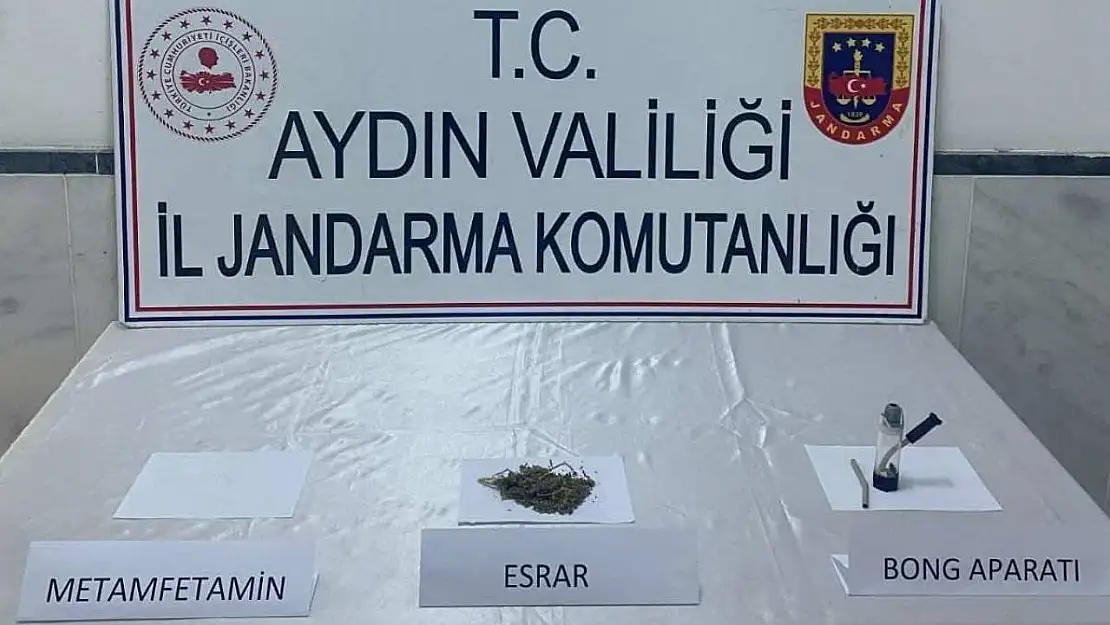 Kuyucak'ta şüpheli araçta uyuşturucu ele geçirildi