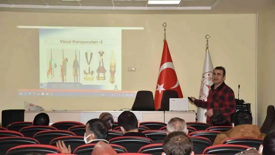 Laboratuvar personeline İş Sağlığı ve Güvenliği eğitimi verildi