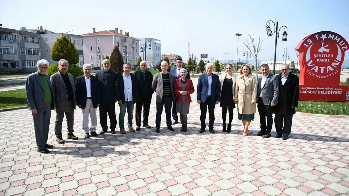 Lapseki'de 5. Kitap Festivali ve İmza Günleri'nin açılışı gerçekleşti