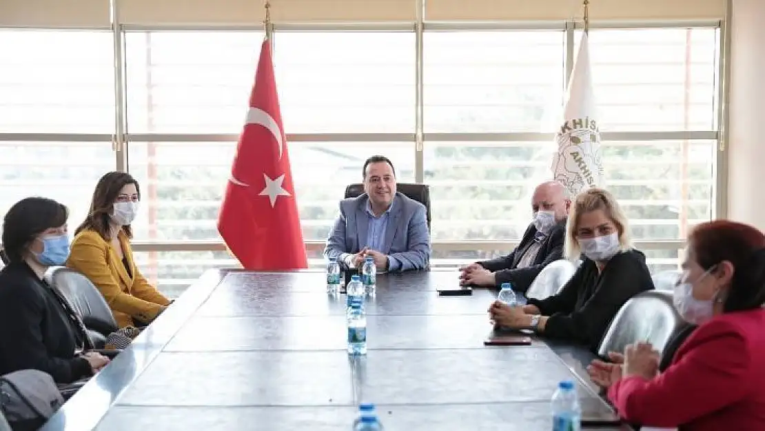 Lösemili çocukların zeytinyağları Akhisar'dan