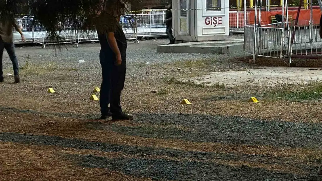 Lunaparkta kan aktı: 2 ölü