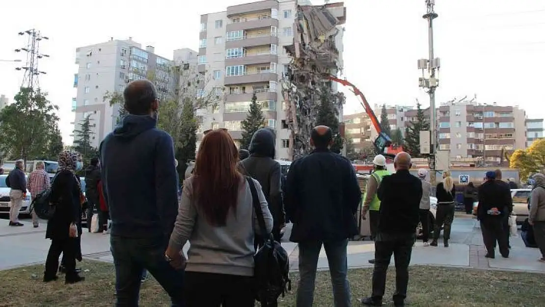 Mahkeme başkanından, depremde 11 kişinin öldüğü binadaki BİM'e suç duyurusu