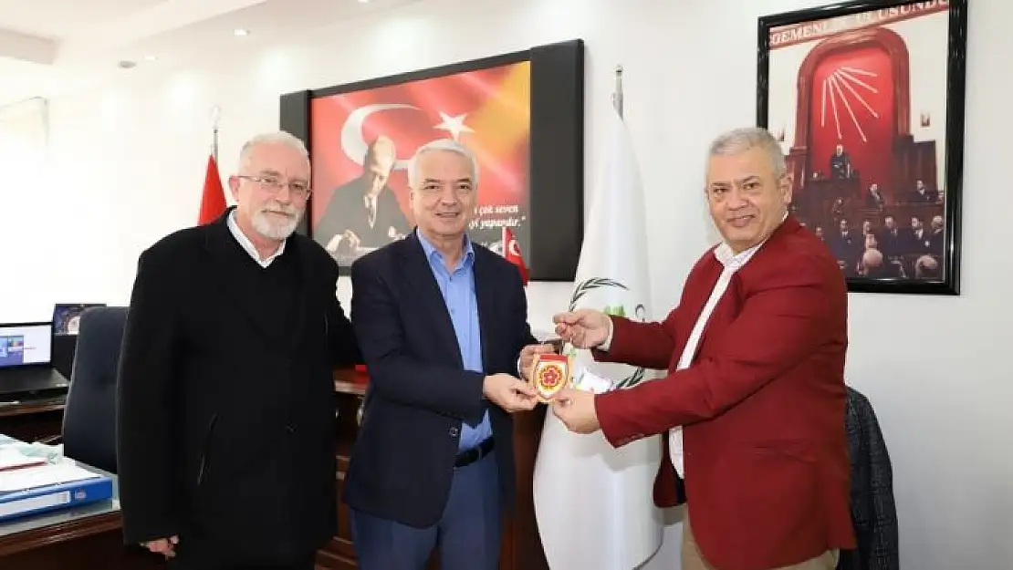 Makedonya Göçmenleri Derneğinden Başkan Bilgin'e ziyaret