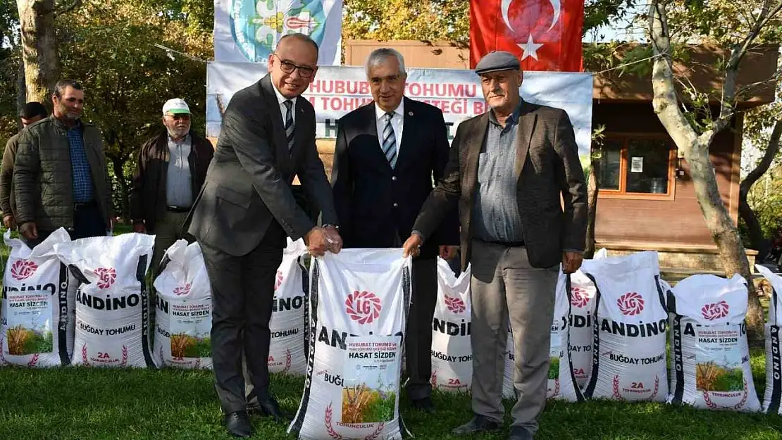 Manisa Büyükşehir'in tohum desteği devam ediyor