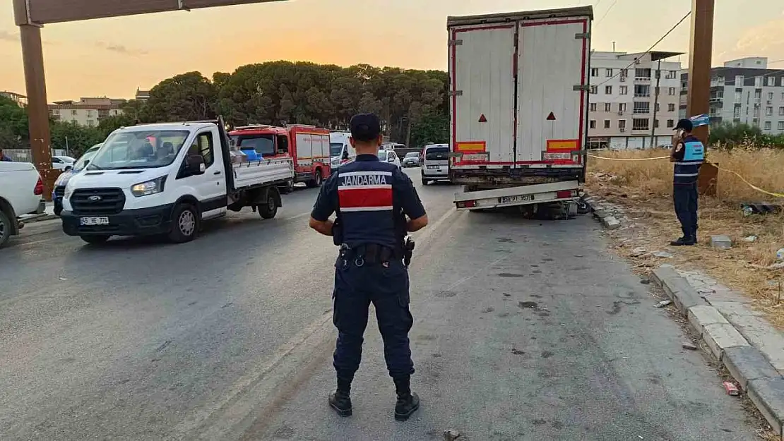 Manisa'da 1 kişinin öldüğü kaza anı kameraya yansıdı