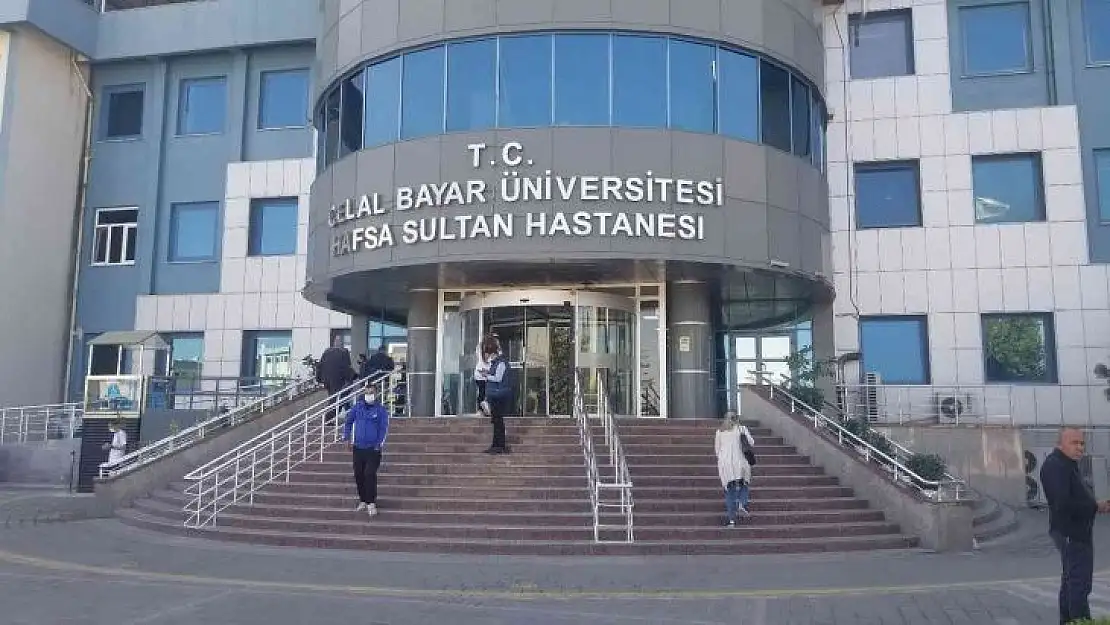 Manisa'da bir kişi içtiği kaçak alkolden zehirlendi