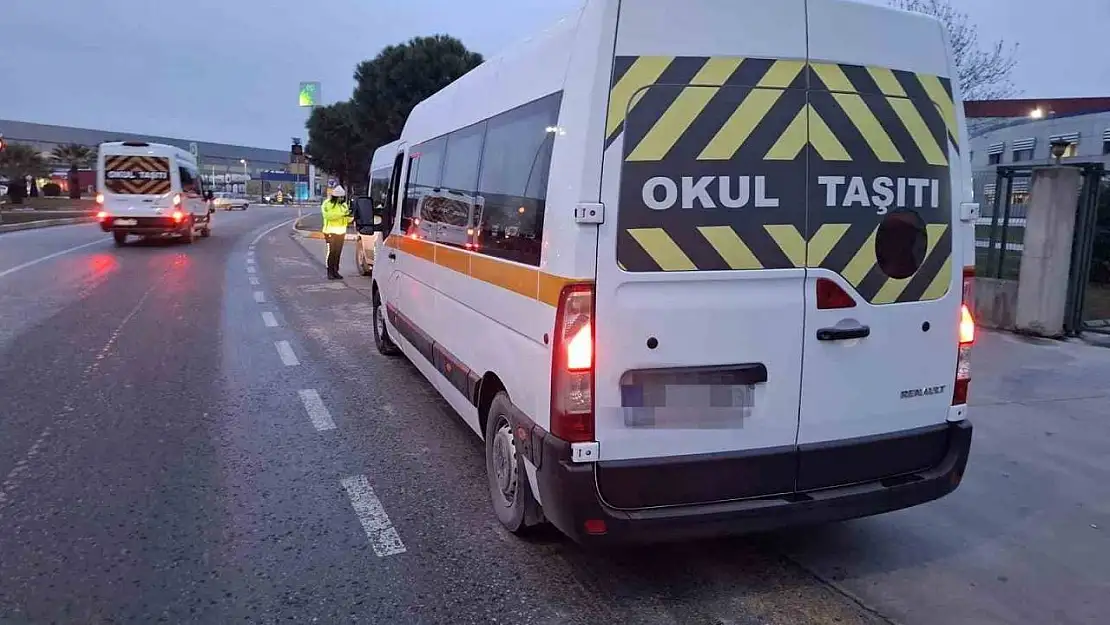 Manisa'da denetlenen 187 okul servisinden 6'sına ceza kesildi