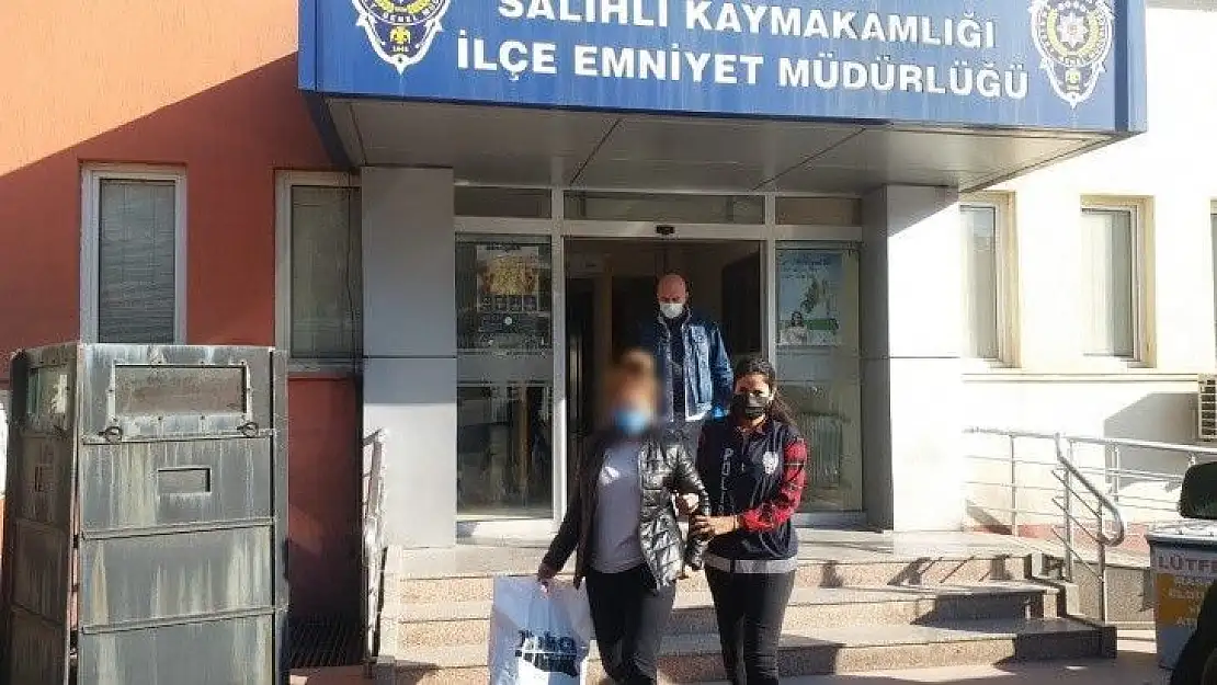 Manisa'da fuhuş operasyonunda yakalanan yabancı uyruklu kadın sınır dışı edildi