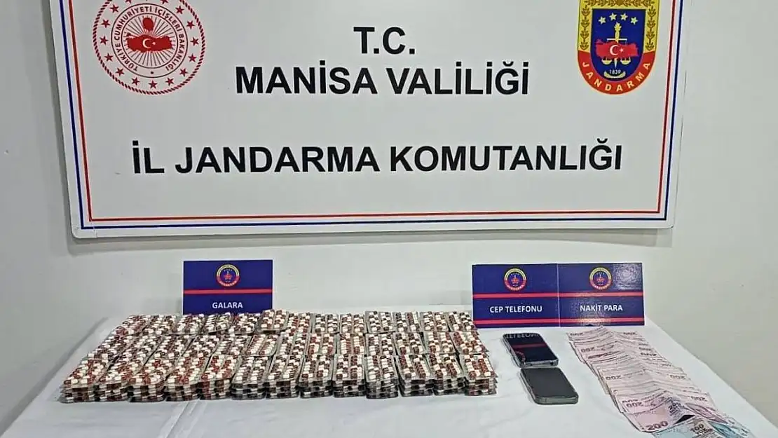 Manisa'da iki şahıs uyuşturucu ticaretinden tutuklandı