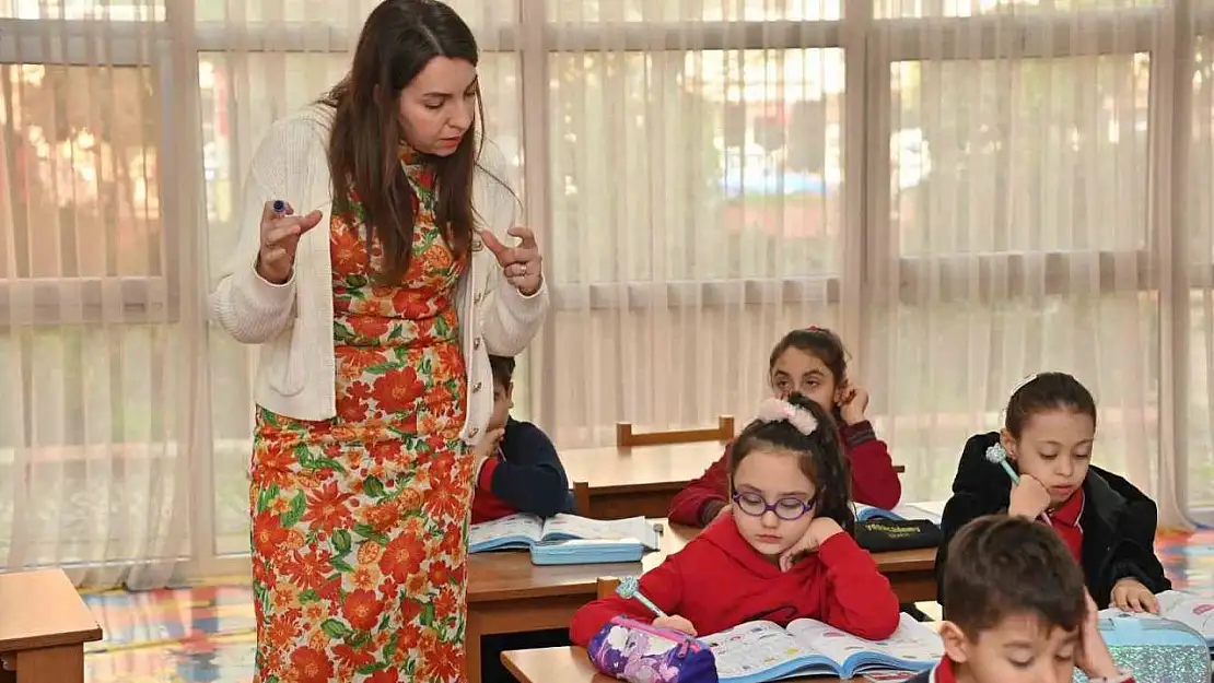 Manisa'da kültür sanat kursları hız kesmeden devam ediyor
