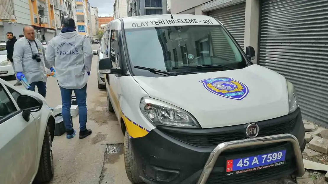 Manisa'da sır ölüm: Anne ve kızı asansörde ölü bulundu