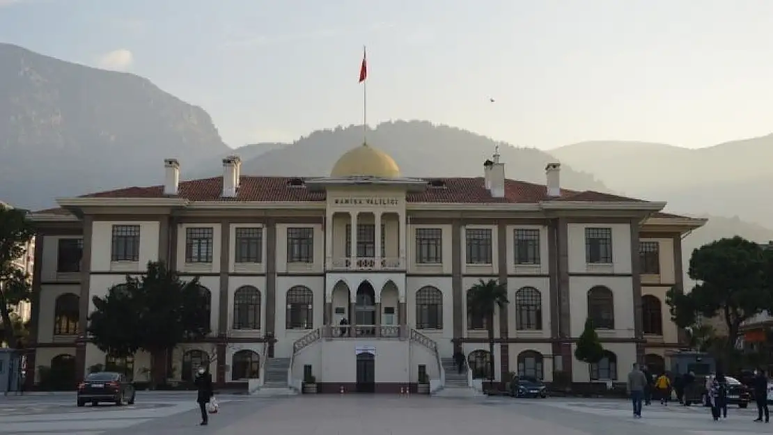Manisa'da sokağa çıkma kısıtlamasına uymayanlara ceza