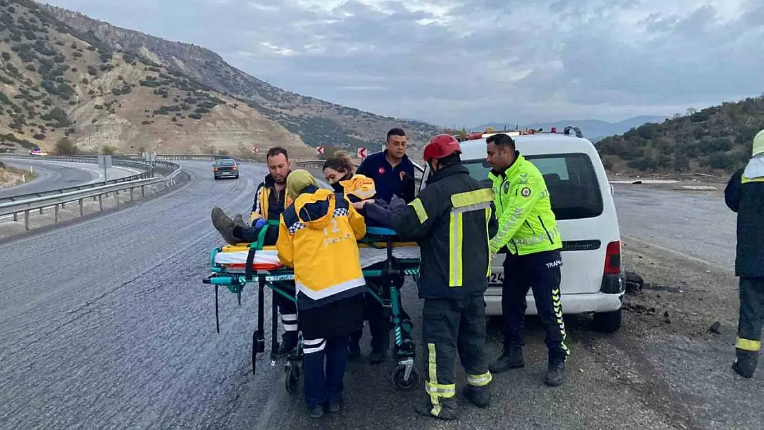 Manisa'da yağış ve sis kazaları beraberinde getirdi