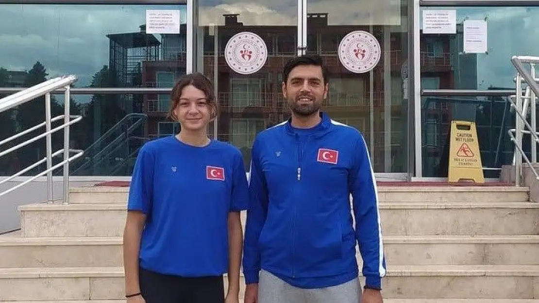 Manisa'ya yüzmede milli gurur