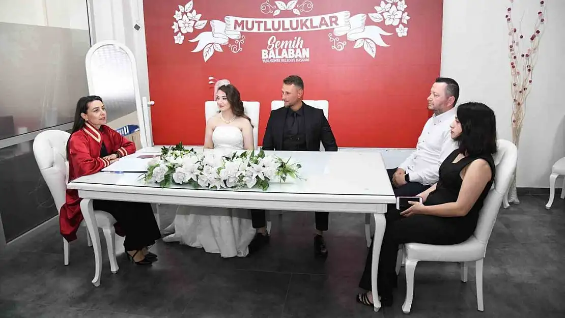 Manisalı çiftler evlenmek için 05.05.2025'i seçti