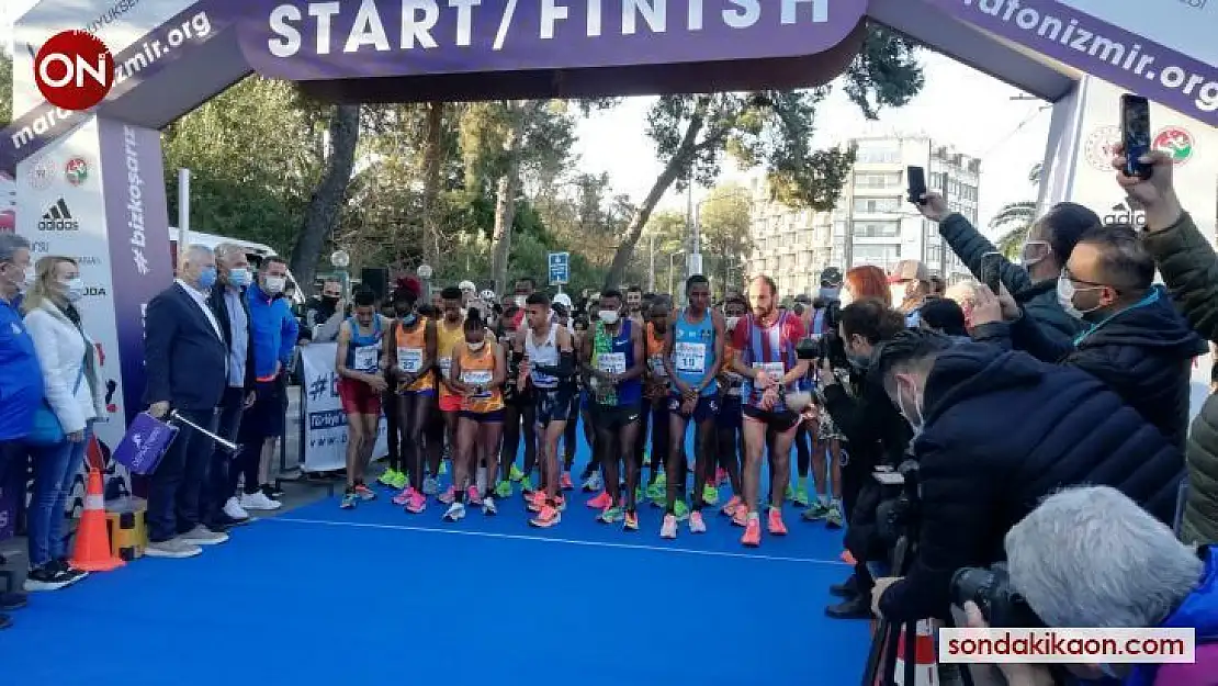 Maratonİzmir'de zorlu mücadele başladı