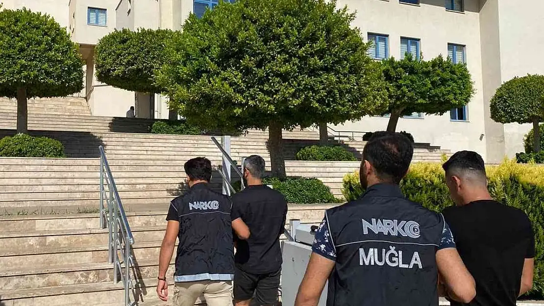 Marmaris narkotik ekipleri zehir tacirlerine göz açtırmıyor