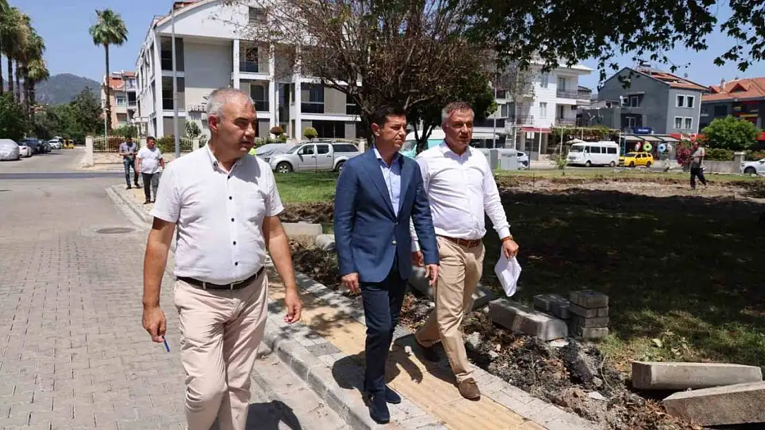 Marmaris'te eskiyen parklar revize ediliyor