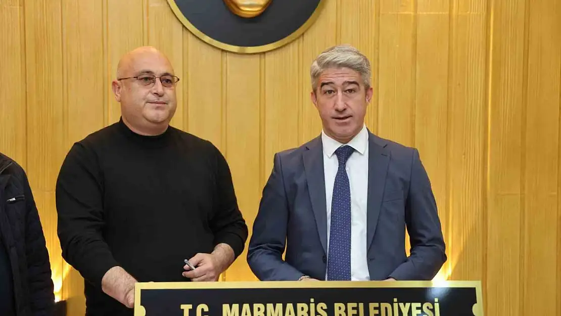 Marmaris'te kadrolu işçilere seyyanen zam yapıldı