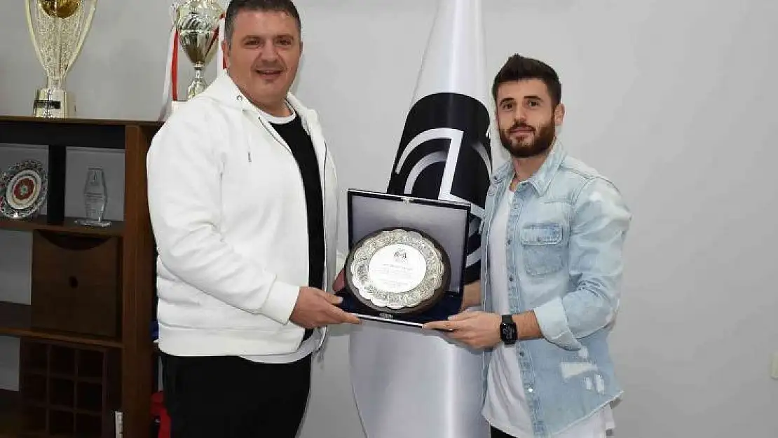 Mehmet Yılmaz Manisa FK'ya veda etti