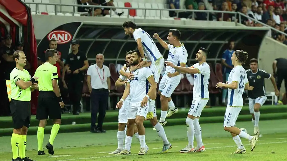 Menemen FK, 2'de 2 yaptı