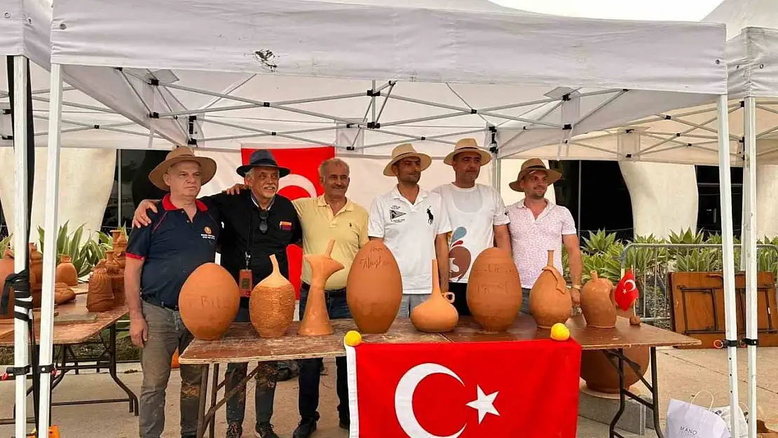 Menemenli ustalar Fransa'da da zirvede