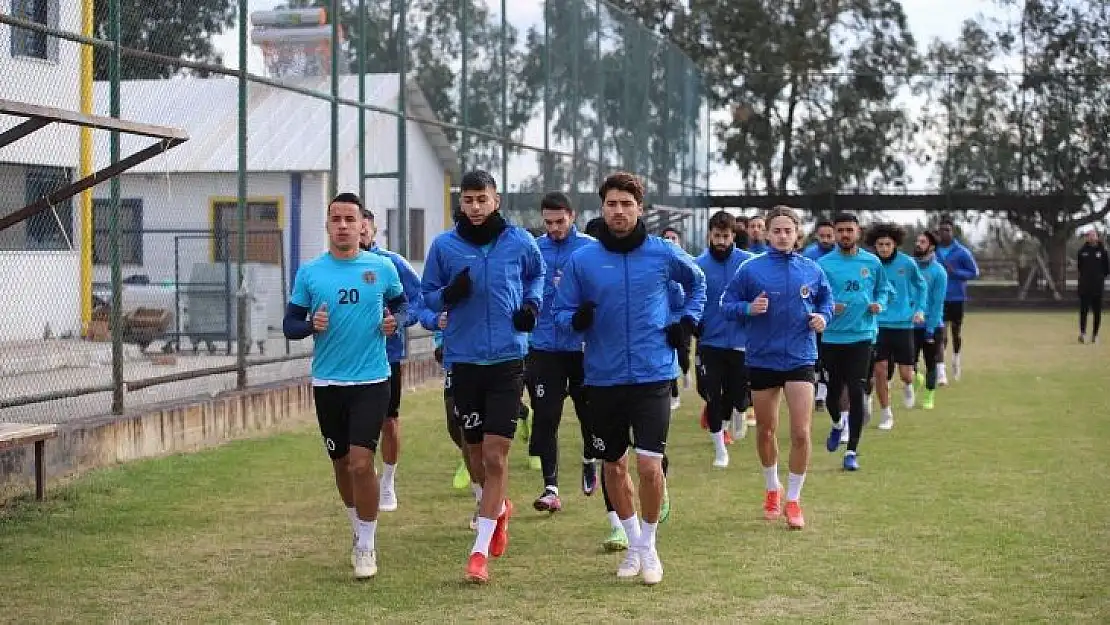 Menemenspor galibiyet peşinde