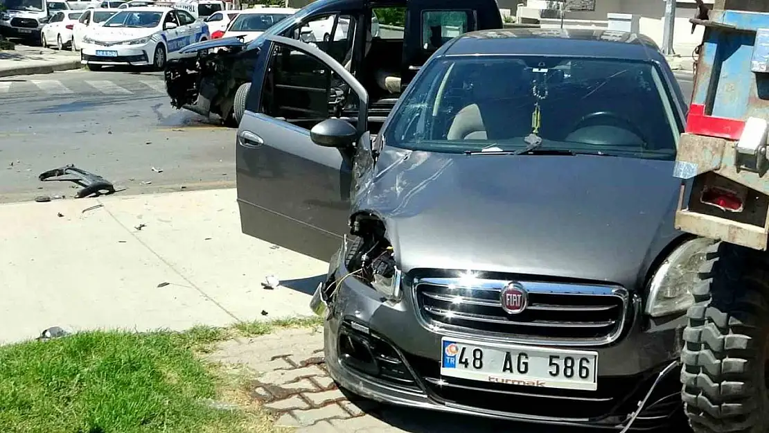 Menteşe'de trafik kazası: 5 yaralı