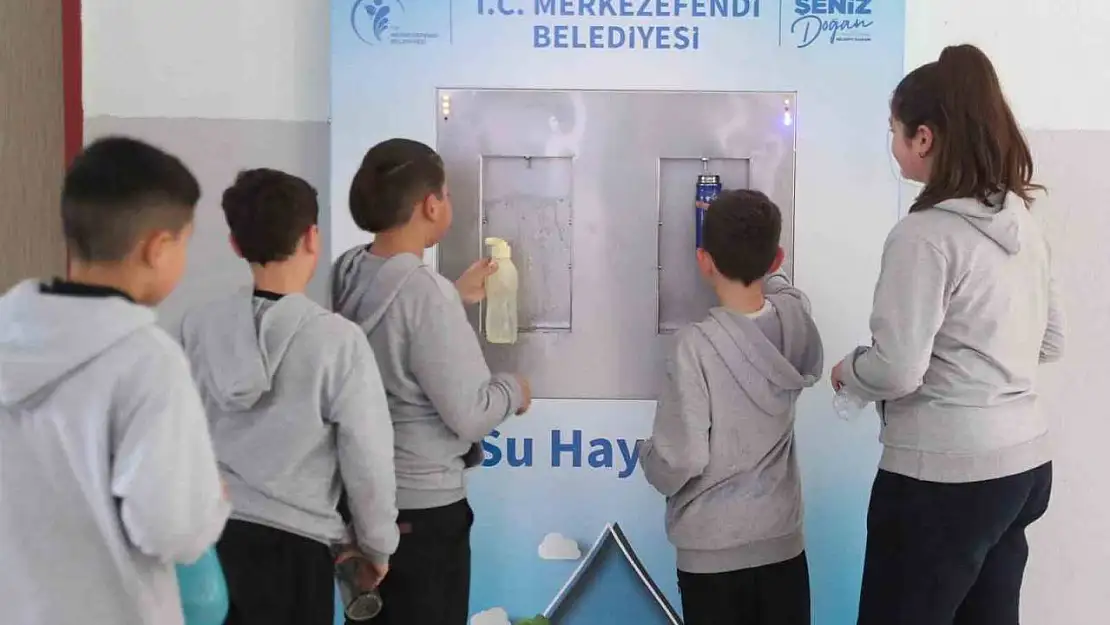 Merkezefendi Belediyesinin projesi kapsamında öğrenciler ücretsiz ve sağlıklı suya kavuşmaya devam