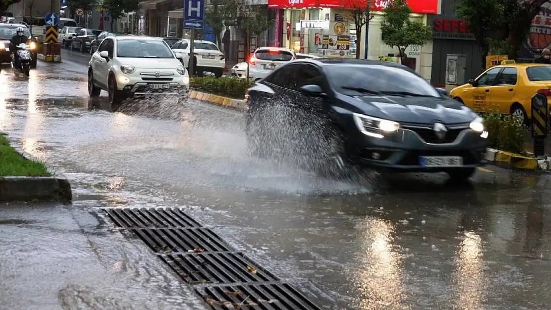 Meteoroloji'den Aydın'a kuvvetli sağanak yağış uyarısı