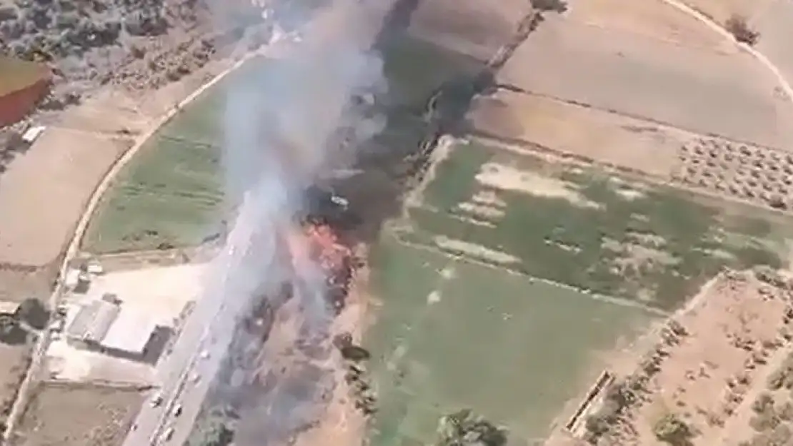 Milas'ta yol kenarındaki otluk arazide çıkan yangın söndürüldü